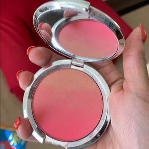 It cosmetics blush in coral